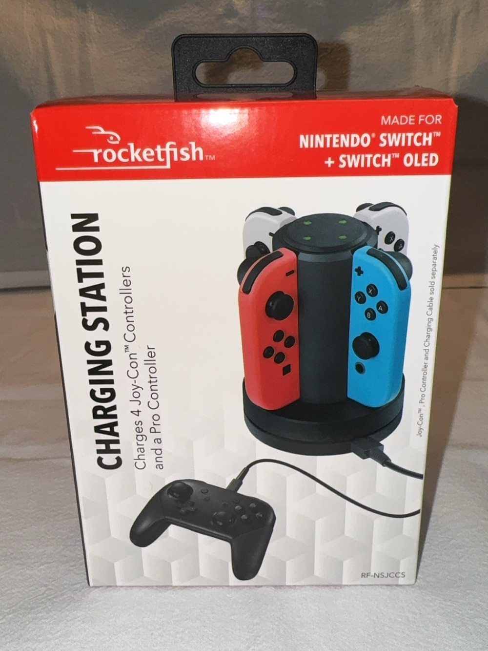 Rocketfish Charging Station for Nintendo Switch - Red & Blue Accent